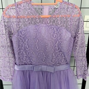 Formal Lavender Lace & Tulle Long Sleeved Gown NWOT size 170 (14/16)
